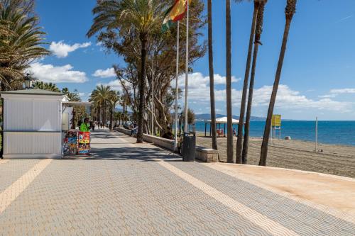Apartamento de 2 dormitorios en Bahía de Alcántara - image 14