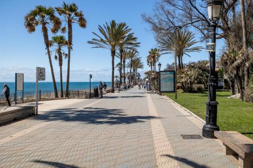 Apartamento de 2 dormitorios en Bahía de Alcántara - image 12