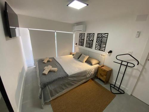 DUPLEX TORREMOLINOS 2 DORM / 2 WC - Tap to explore photos