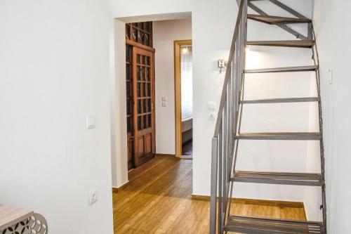 La Maison Plakes Rooftop Apt in Skiathos Island