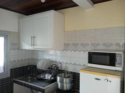 кухня, Remarkable 1 bedroom flat in bonaberie ancienne in Bonabéri