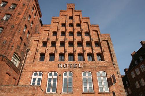 Hotel Anno 1216