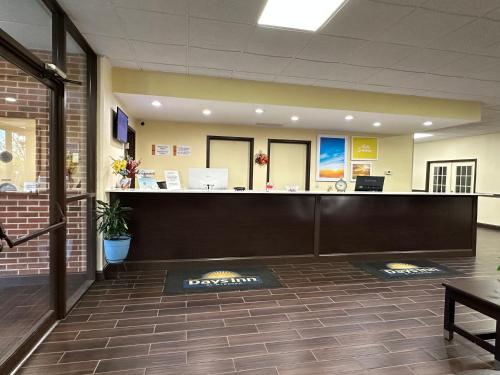 Days Inn by Wyndham Maysville Kentucky - Hotel - Maysville