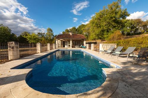 Quiet Beautiful 4stars country house heated pool & kids play area - Condom