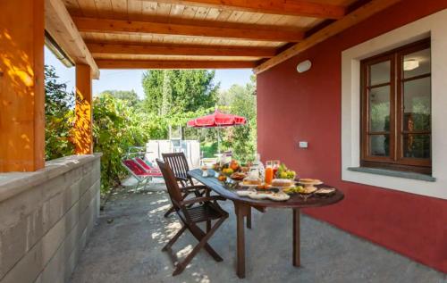  3 bedrooms house with enclosed garden and wifi at Gombitelli in Gombitelli