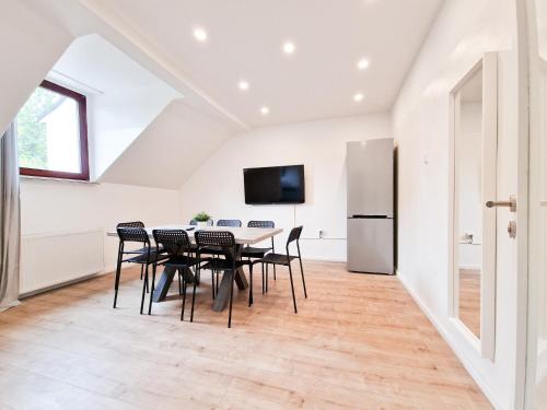 Tolstov Apartments - 3 or 4 Room Apartments - 30 Min Messe DUS in Duisburg, Deutschland