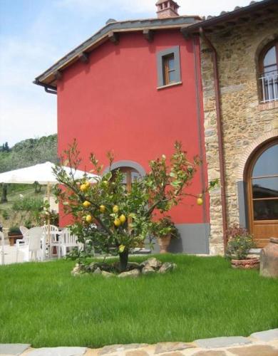 入口, 阿格里圖里斯莫卡薩貝爾韋德里酒店 (Agriturismo Casa Belvedere) in 卡爾米尼亞諾