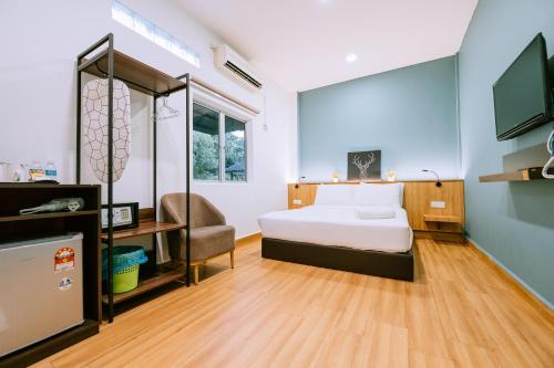 เดอะ คอนเซ็ปต์ โฮเทล เอ็กซ์เพรส - ชื่อเดิม ชิลล์ บ็อกซ์ ลังกาวี (The Concept Hotel Express - formerly Chill Box Langkawi) in ลังกาวี