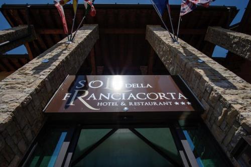 Sole della Franciacorta - Hotel & Restaurant - 출입구