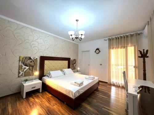The spacious comfy apartment in the heart of Blloku, Tirana (photo 8)