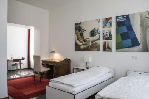 Hotel Die Schule - image 13