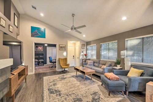 Gorgeous Austin Getaway with Fire Pit about 8 Mi to Dtwn in Austin, USA