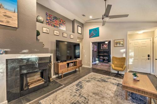 Gorgeous Austin Getaway with Fire Pit about 8 Mi to Dtwn in Austin, USA