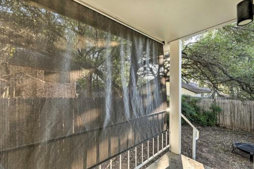 Gorgeous Austin Getaway w/ Fire Pit ~ 8 Mi to Dtwn - Tap to explore photos