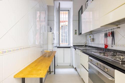 HospitalityRome Comfortable Apartament with Terrace - image 7