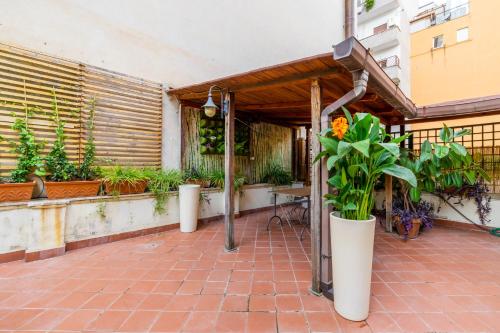 HospitalityRome Comfortable Apartament with Terrace - image 13