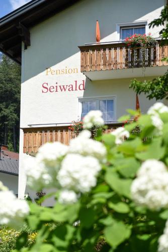 ระเบียง/ชานเรือน, Pension Seiwald in Kotschach in คอทชัค