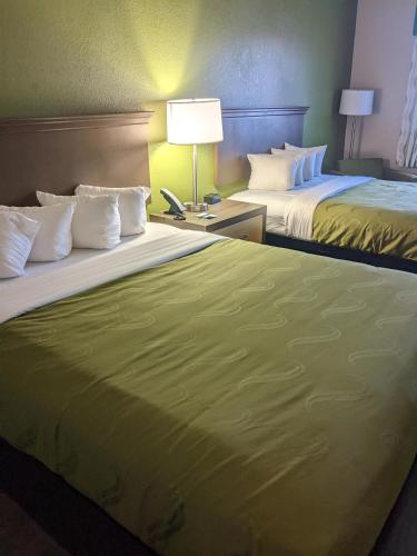 Quality Inn & Suites Quality Inn & Suites