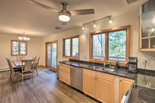 Family-Friendly Woodbury Home with Yard and Deck! in Woodbury, USA