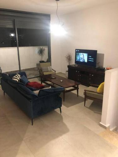 Stunning four bedroom duplex in central Raanana in Raanana
