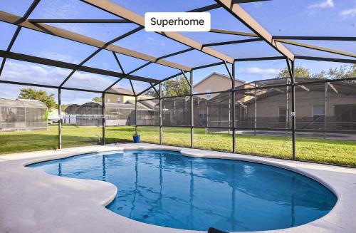 Cozy family vacation with large pool near Disney