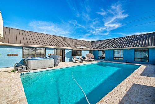 Kamuela Apartment with Pool Hot Tub and Gym! - image 6