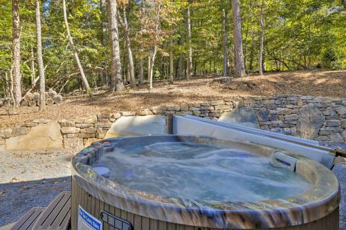 Coosawattee River Resort Cabin with Private Hot Tub! in Ellijay, USA