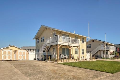 Coastal Brigantine Retreat - Walk to Beach! in Brigantine, USA