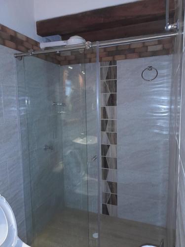 Standard Quadruple Room image 2