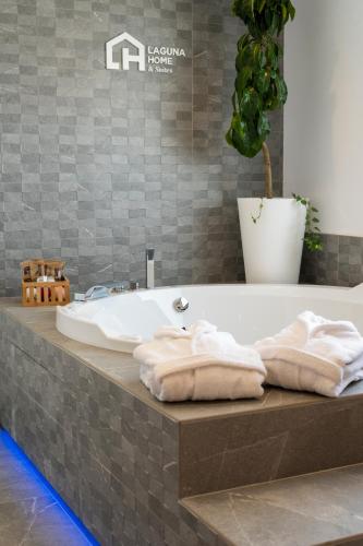 Laguna Home & Suites 4
