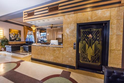 Kent Hotel - image 8