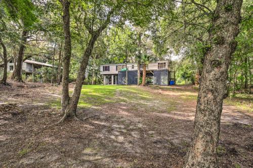 Suwannee Riverfront Home: Grill, Near Springs in Fort White