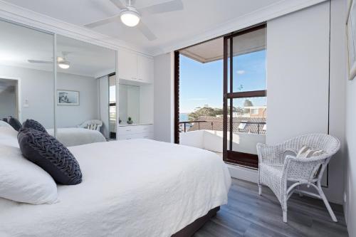 Bellevue, 7 4 Donald Street - renovated unit with air con and Wi-Fi with views & central to CBD, Nelson Bay (zdjęcie 9)