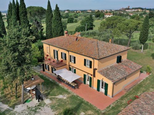  Belvilla by OYO Scenic Villa with Private Pool in Marciano Della Chiana