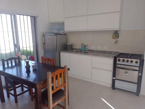 CASA CON PILETA BARRIO PRIVADO SAN JUAN ARGENTINA
