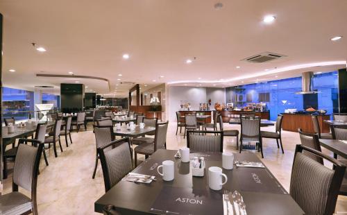 Εστιατόριο, Aston Imperial Bekasi Hotel and Conference Center in Νότιο Μπεκασι