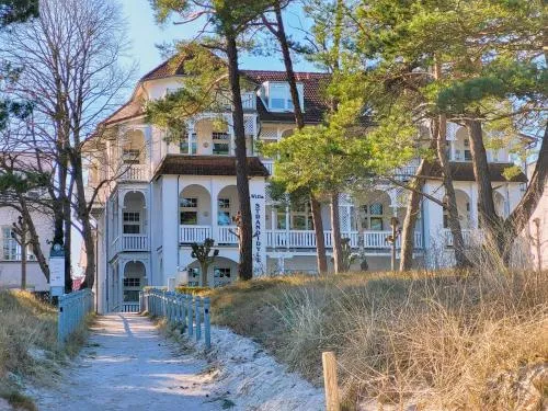 Villa Strandidyll in Binz - WG 11 mit Meerblick und zwei Balkonen in Binz, Deutschland