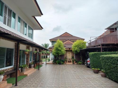 B&B Ban Mae - Tahnboon-ทานบุณ - Bed and Breakfast Ban Mae