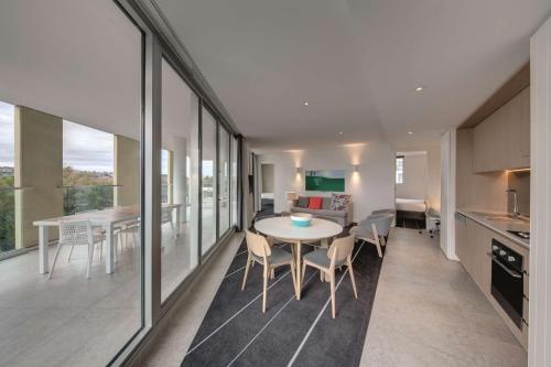 Adina Apartment Hotel Bondi Beach Sydney - main image