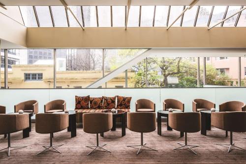 Bar/Lounge, Travelodge Hotel Wellington in Wellington