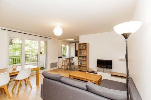 Large apartment near Bois de Vincennes - Location saisonnière - Charenton-le-Pont