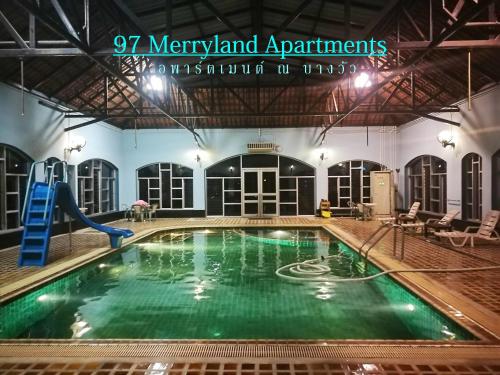 Swimmingpool, 97 Merryland Apartments & Hotel in Chachoengsao