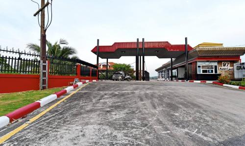 97 Merryland Apartments & Hotel thumbnail 4