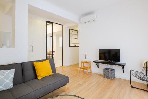 Three-Bedroom Apartment image 2