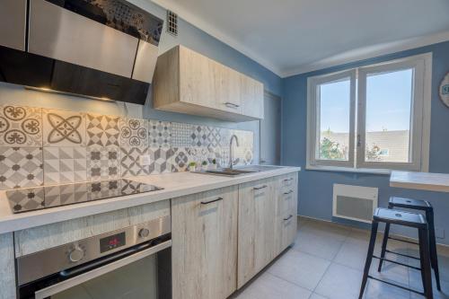 Cocina, Le Boheme - MyCosyApart, Netflix in Cran-Gevrier