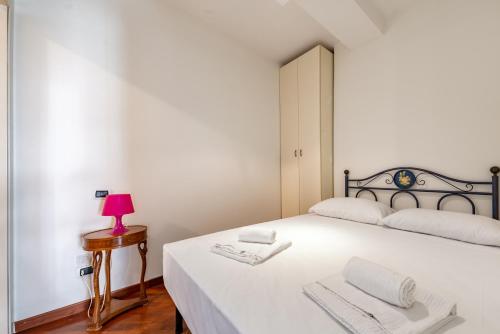 Central & Comfy Apartment with veranda, Bari (zdjęcie 10)