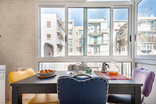 Central & Comfy Apartment with veranda, Bari (zdjęcie 7)