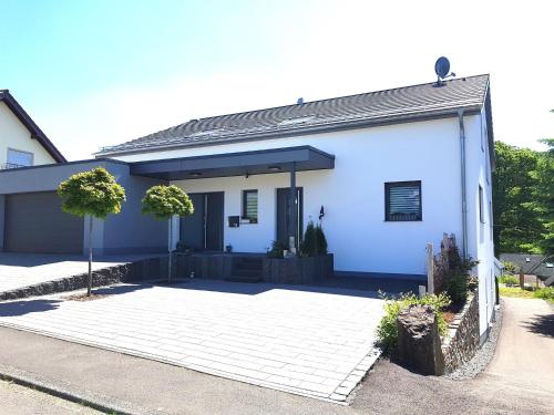 B&B Bleialf - Ferienwohnung Gute Zeit - Apartment 1 - Bed and Breakfast Bleialf