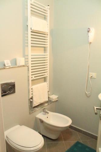 Quadruple Room with Private Bathroom