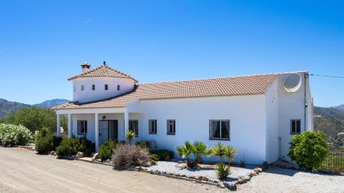 Casa Almendras Benamargosa by Ruralidays